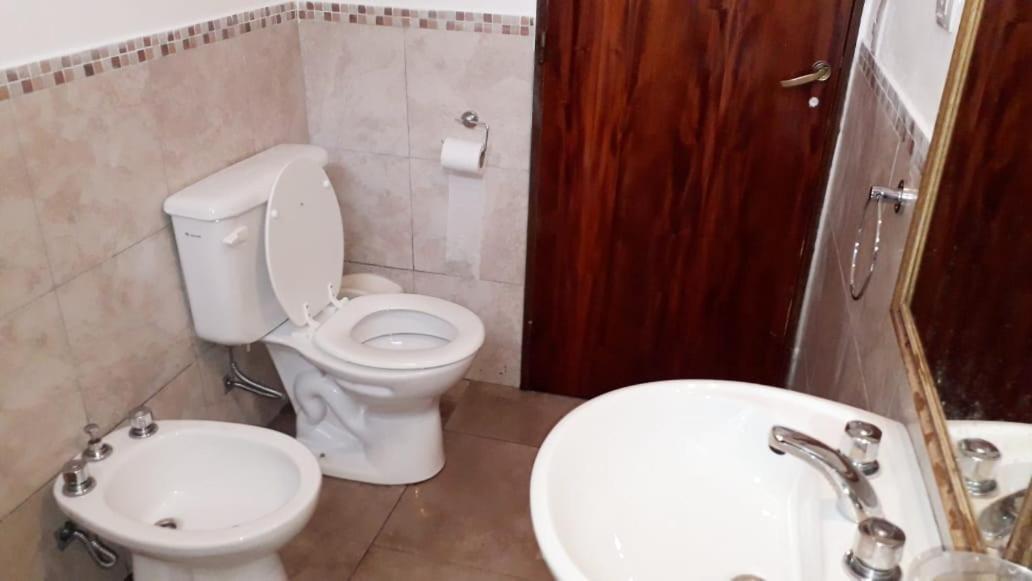 Casa Con Pileta Privada * Tanti